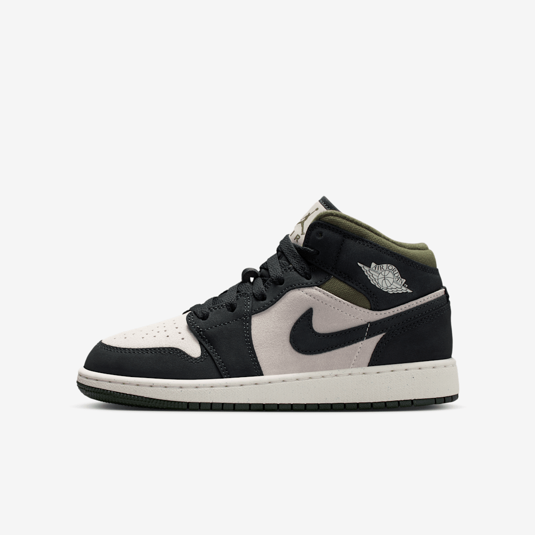Light Orewood Brown/Medium Olive/Sail/Off Noir